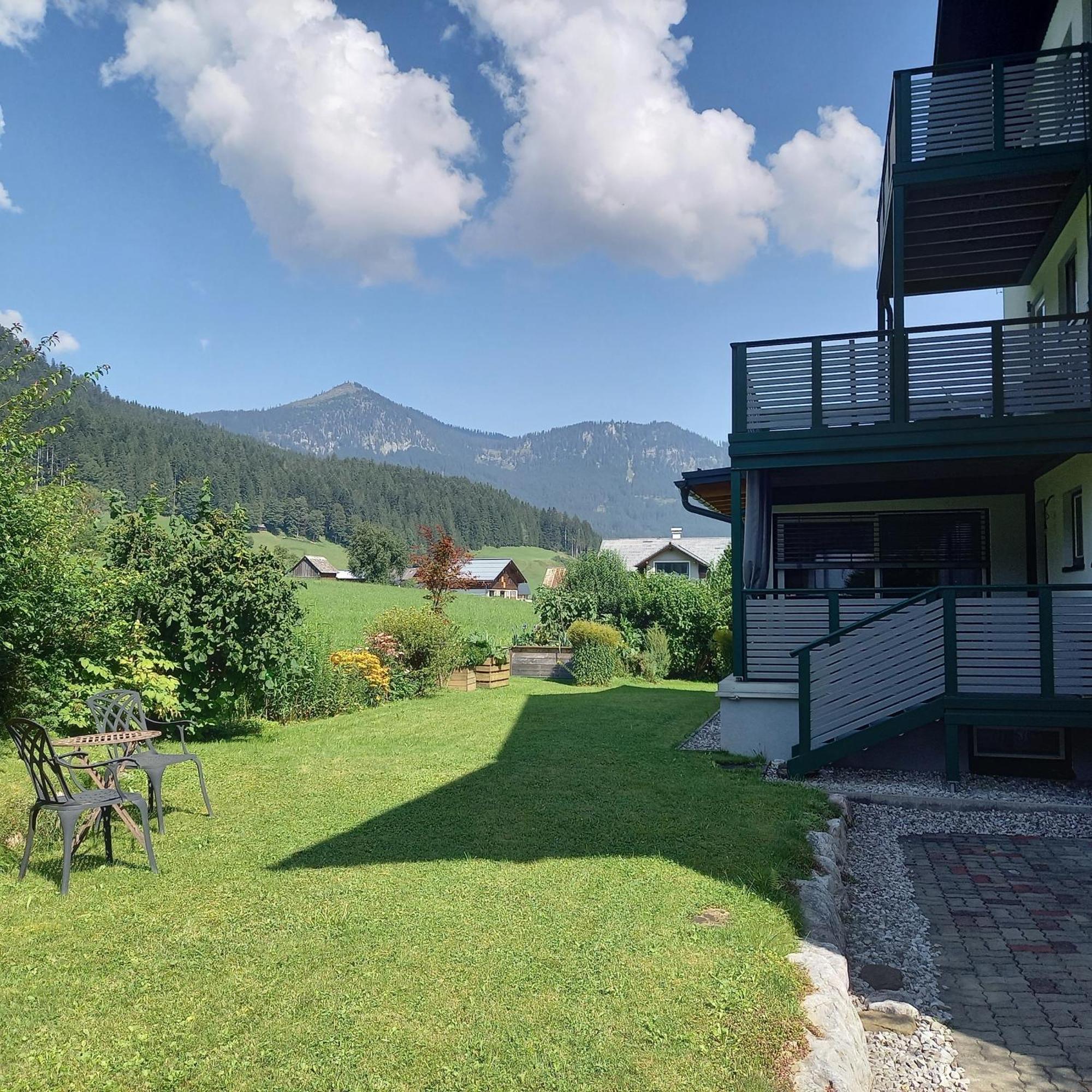 Gästehaus Sieglinde Gosau Exterior foto