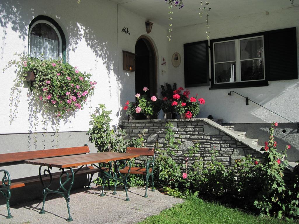 Gästehaus Sieglinde Gosau Exterior foto
